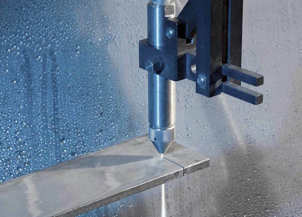 معرفی دستگاه Waterjet Cutter