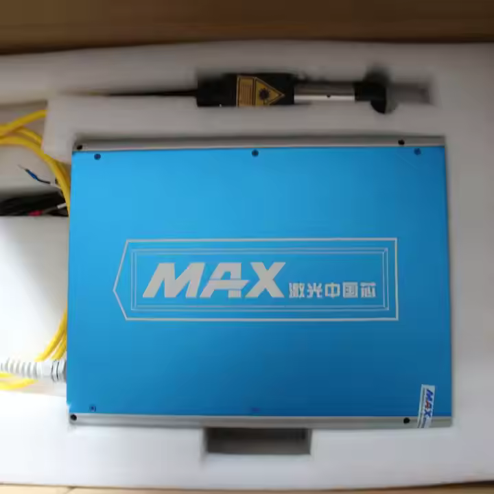 سورس لیزر فایبر مدل MAX توان‌ 20W