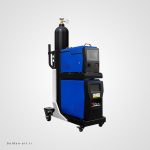 <ul>
<li data-start="53" data-end="104">
<p data-start="55" data-end="104"><strong data-start="55" data-end="72">نوع خنک‌کننده</strong>: هوا خنک (نیاز به چیلر ندارد)</p>
</li>
<li data-start="99" data-end="122">
<p data-start="101" data-end="122">جوشکاری سریع و دقیق</p>
</li>
<li data-start="123" data-end="163">
<p data-start="125" data-end="163">کیفیت بالا و ظاهری تمیز در ناحیه جوش</p>
</li>
<li data-start="164" data-end="210">
<p data-start="166" data-end="210">بدون نیاز به سیم جوش در بسیاری از کاربردها</p>
</li>
<li data-start="211" data-end="231">
<p data-start="213" data-end="231">مصرف انرژی پایین</p>
</li>
<li data-start="232" data-end="258">
<p data-start="234" data-end="258">اعوجاج حرارتی بسیار کم</p>
</li>
<li data-start="259" data-end="332">
<p data-start="261" data-end="332">قابل استفاده برای فلزات مختلف (استیل، آلومینیوم، مس، فولاد کربن و...)</p>
</li>
<li data-start="333" data-end="360">
<p data-start="335" data-end="360">قابلیت نفوذ عمیق در جوش</p>
</li>
<li data-start="361" data-end="404">
<p data-start="363" data-end="404">عدم نیاز به پرداخت یا سنگ‌زنی پس از جوش</p>
</li>
<li data-start="405" data-end="423">
<p data-start="407" data-end="423">سبک و قابل حمل</p>
</li>
<li data-start="424" data-end="458">
<p data-start="426" data-end="458">کاربری آسان با طراحی ارگونومیک</p>
</li>
<li data-start="564" data-end="597">
<p data-start="566" data-end="597">مجهز به سیستم خنک‌کننده داخلی</p>
</li>
<li data-start="598" data-end="632">
<p data-start="600" data-end="632">ایمنی بالا با سنسورهای محافظتی</p>
</li>
</ul> - دستگاه جوش لیزر دستی صنعتی 1104-ATH (هوا خنک)